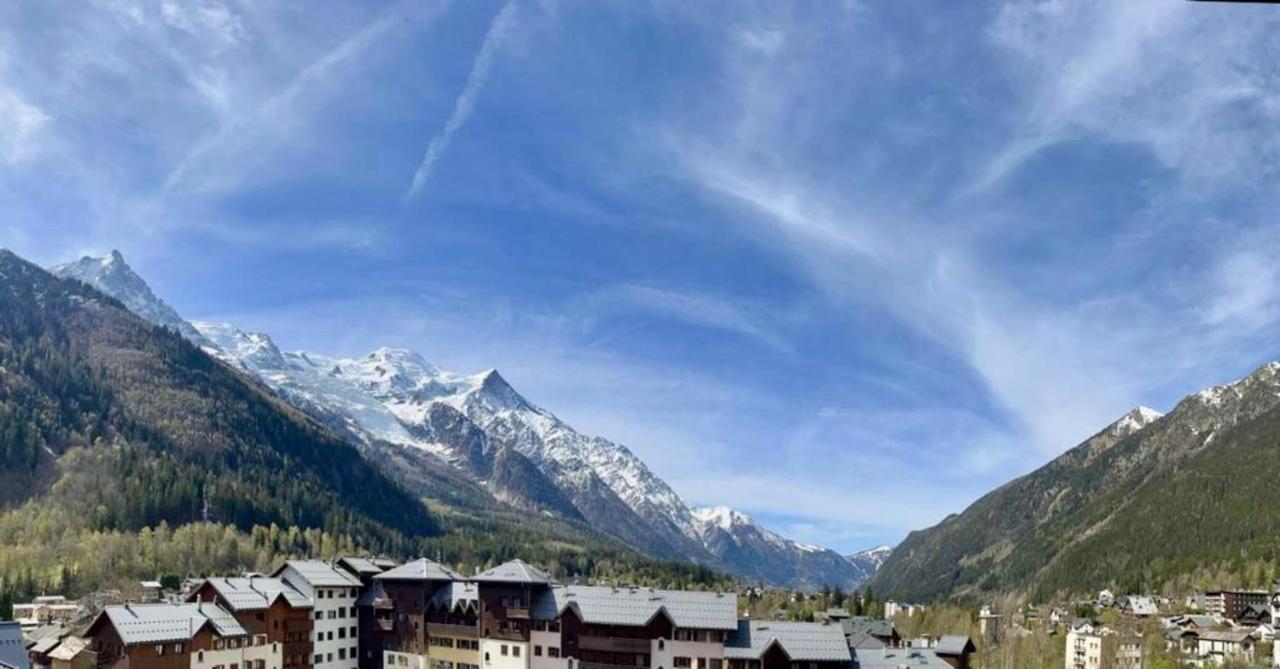 Apartment Of 55 M With Balcony View Mont Blanc Chamonix Exterior photo